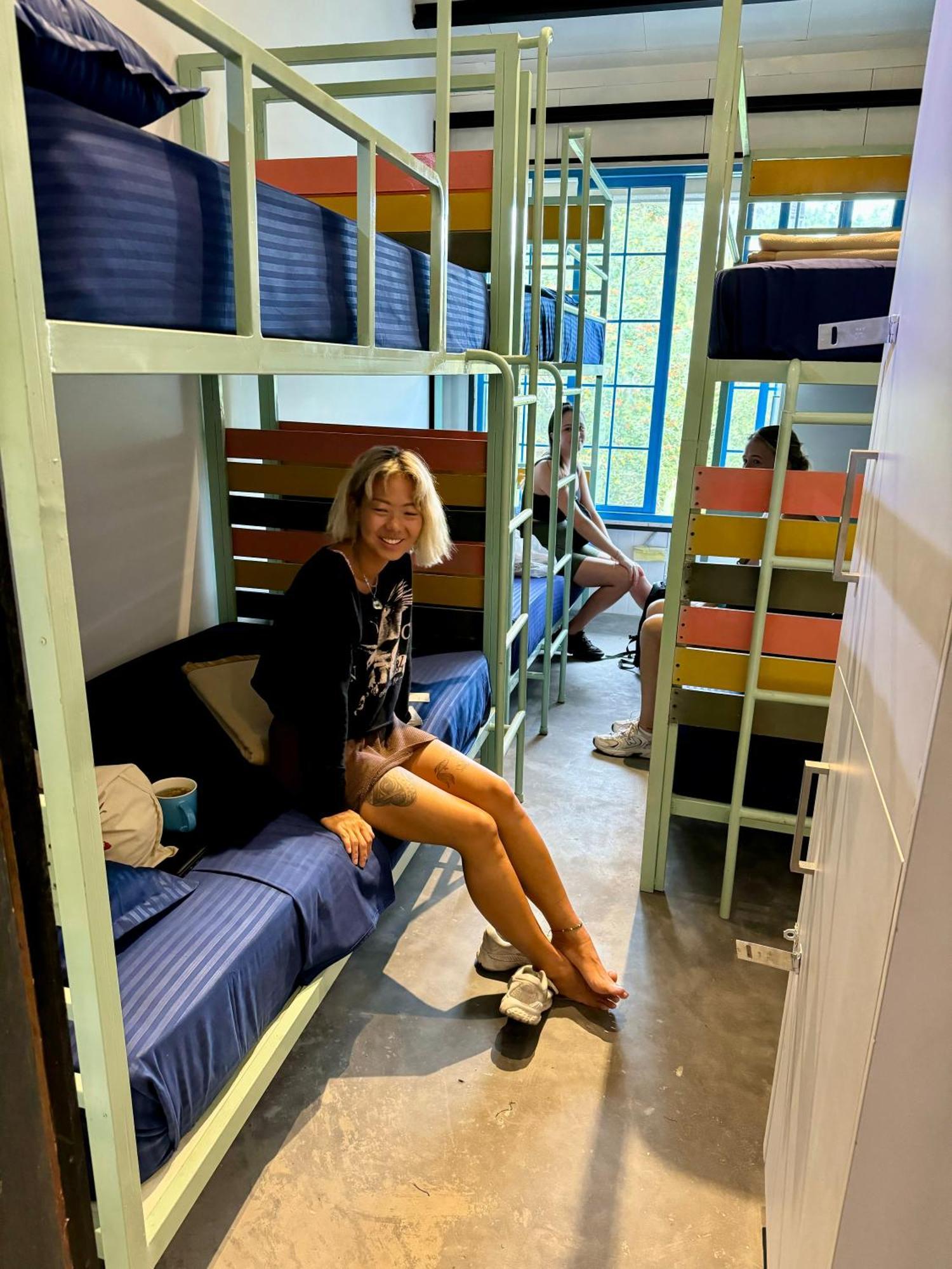 Hangover Hostels เอลลา ภายนอก รูปภาพ