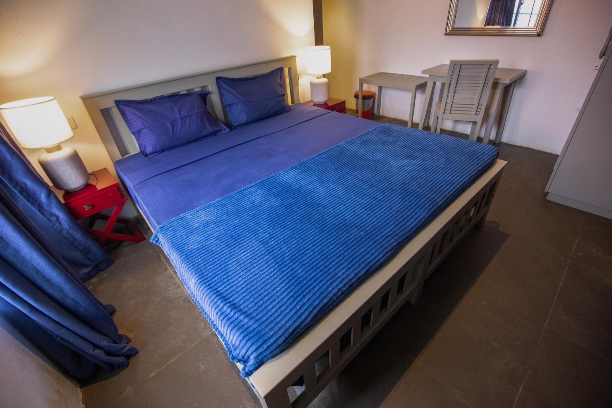 Hangover Hostels เอลลา ภายนอก รูปภาพ