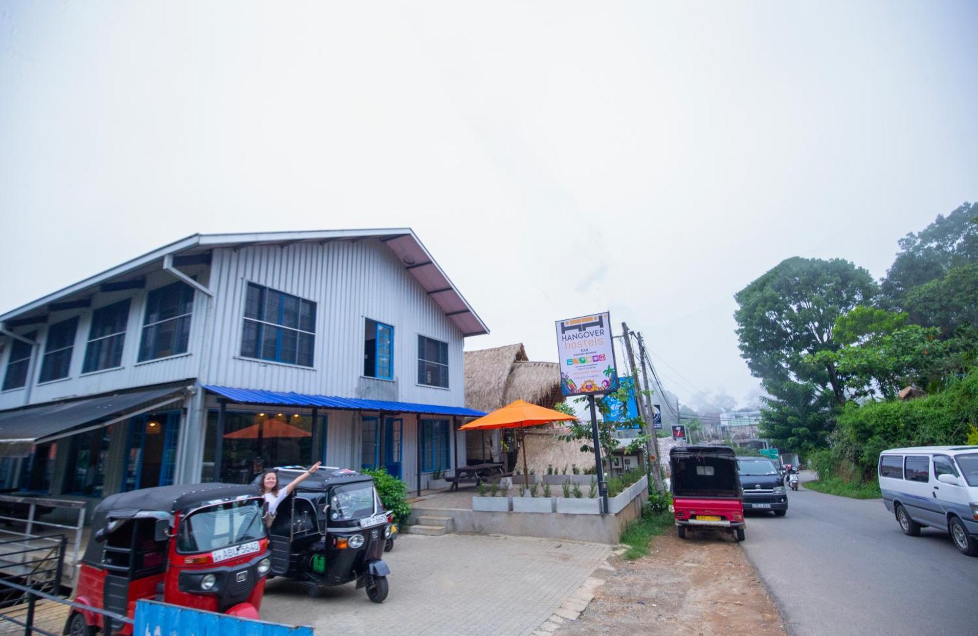 Hangover Hostels เอลลา ภายนอก รูปภาพ