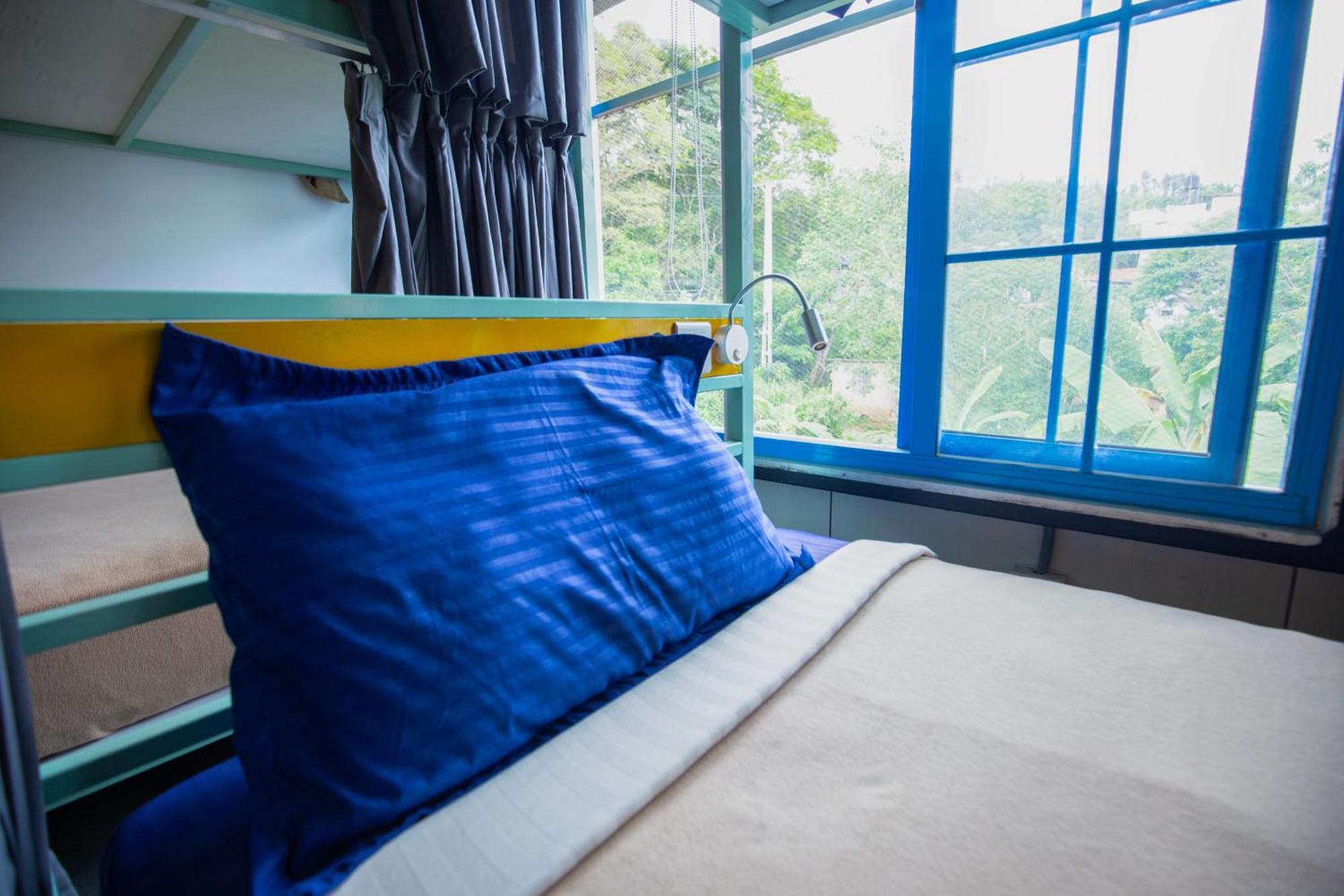 Hangover Hostels เอลลา ภายนอก รูปภาพ