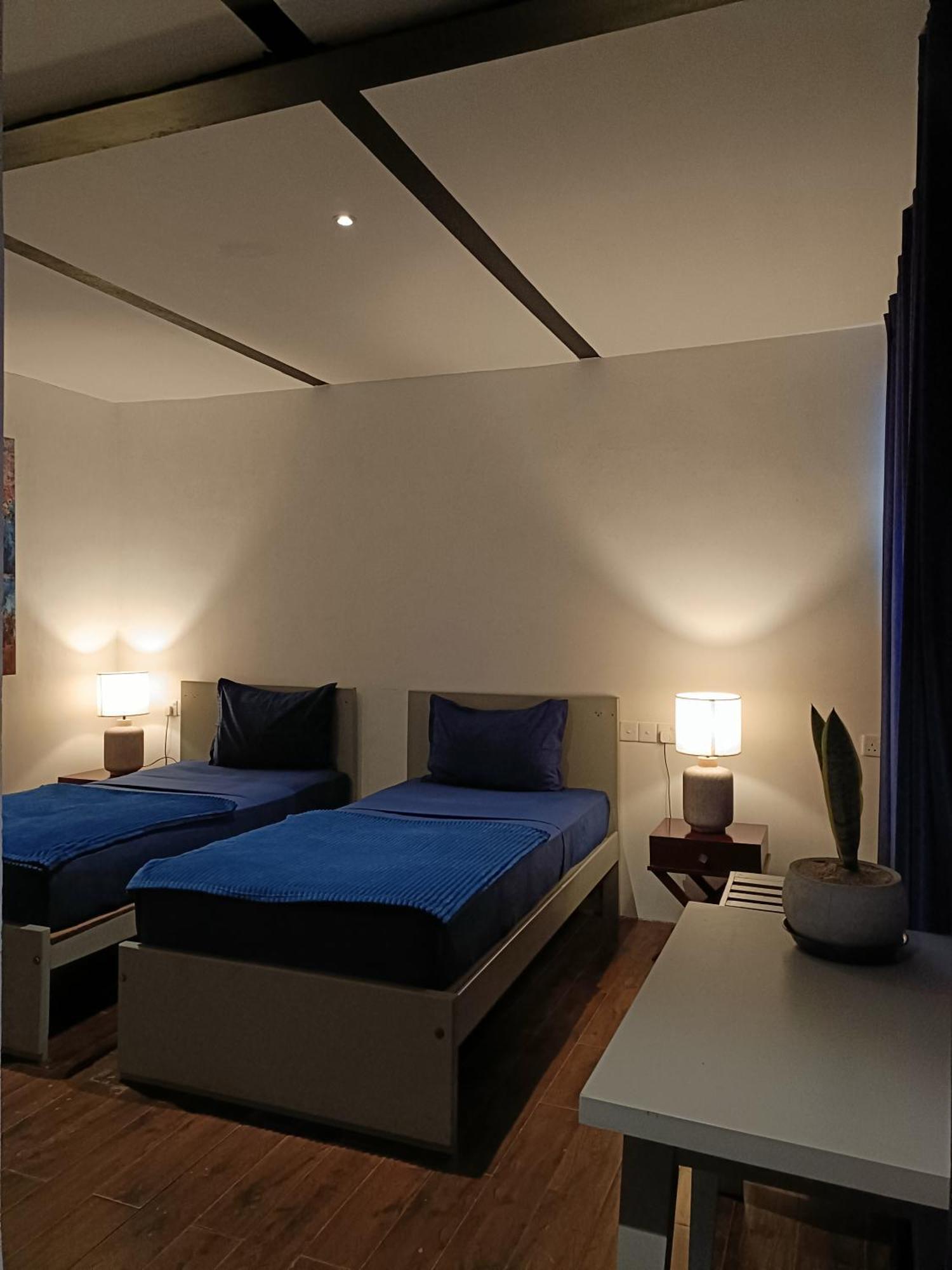 Hangover Hostels เอลลา ภายนอก รูปภาพ
