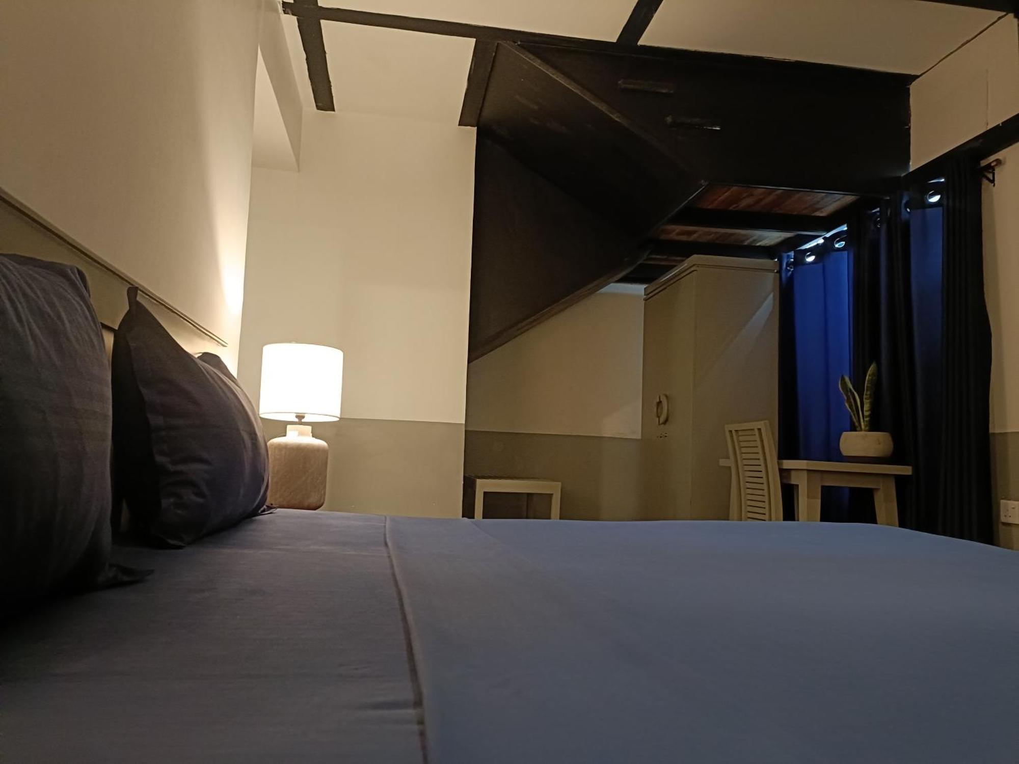 Hangover Hostels เอลลา ภายนอก รูปภาพ